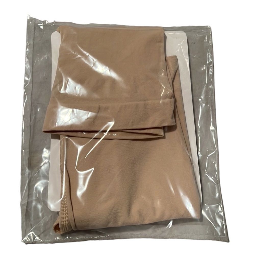 🆕SPANX Higher Power Short high waisted! NEW - Picture 7 of 7